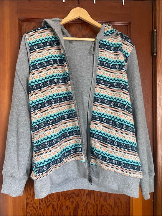 Oakley Jackets & Blazers - Reversible Oakley Gray Zip Hoodie with Blue and Aqua Patterned Front